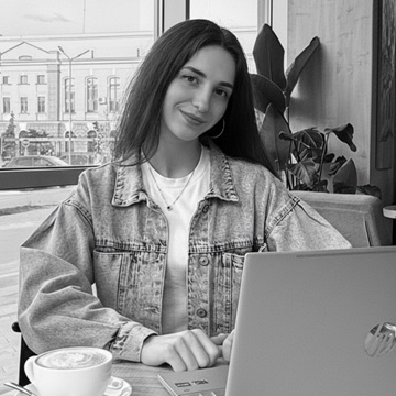 Оксана Окопна — Бізнес-аналітик